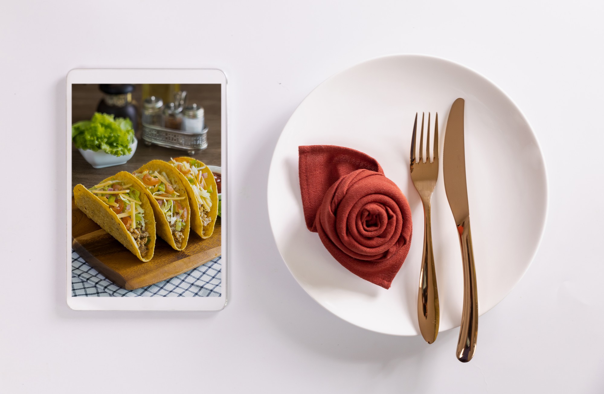 Compact collage of course highlights: plating, live call, recipe card